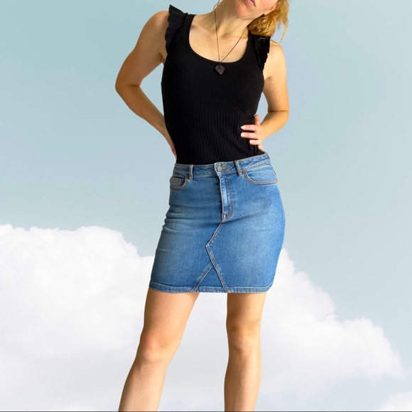 Saba Dresses & Skirts - SABA denim skirt, very high quality soft denim. Size 10